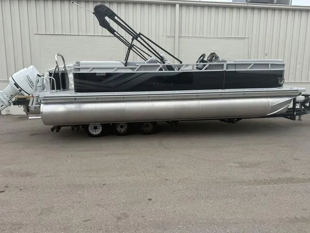 The Image of Tahoe Sport 2385 QL 2025 - 1