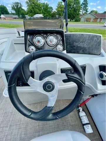 Slide: The Image of SunCatcher Select 322RC 2023 - 12