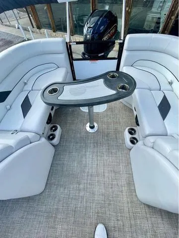 Slide: The Image of SunCatcher Select 322RC 2023 - 7