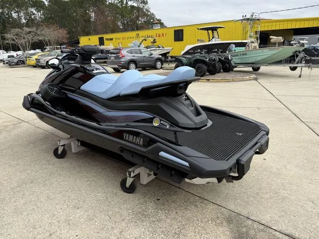 Slide: The Image of Yamaha VX Cruiser 2025 - 8