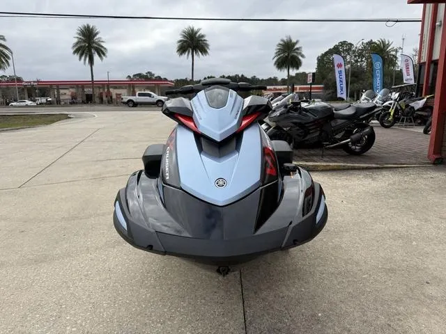 Slide: The Image of Yamaha VX Cruiser 2025 - 5