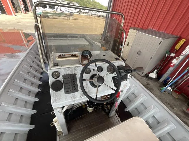 Slide: The Image of Alumacraft ALUMA CRAFT 2000 - 11