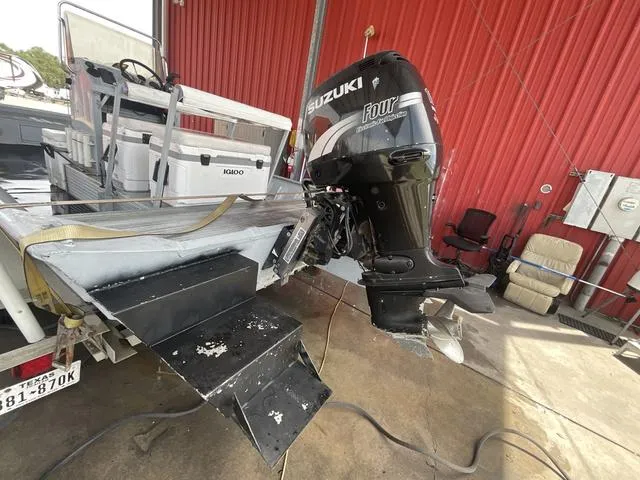 Slide: The Image of Alumacraft ALUMA CRAFT 2000 - 6