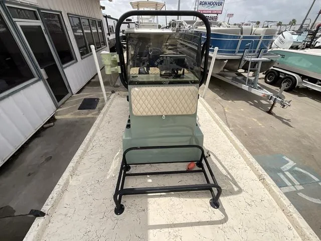 Slide: The Image of Freedom CHIQUITA 2024 - 9