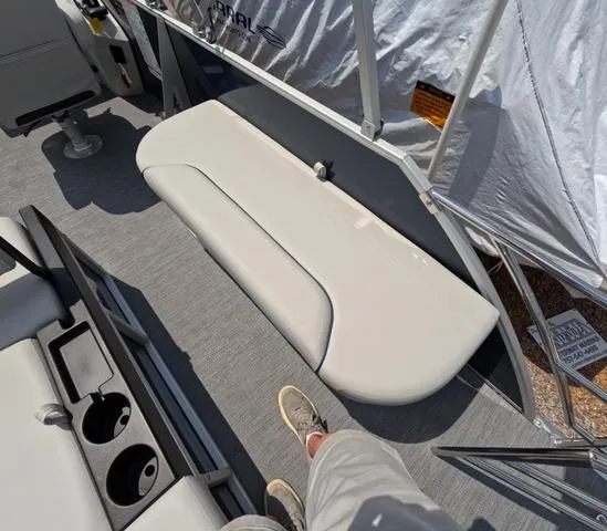 Slide: The Image of Sweetwater Sweetwater Lounge 2486 SFL In Stock Add for traile 2026 - 11