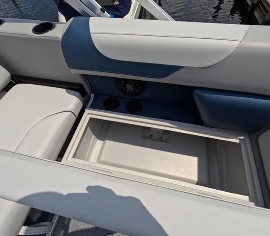 Slide: The Image of Sweetwater Sweetwater Lounge 2486 SFL In Stock Add for traile 2026 - 15