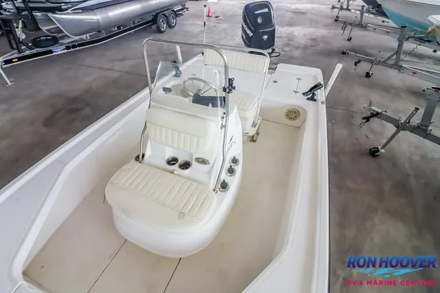 Slide: The Image of Mako 18 LTS 2012 - 13