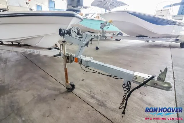 Slide: The Image of Mako 18 LTS 2012 - 28