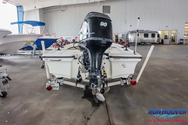 Slide: The Image of Mako 18 LTS 2012 - 6