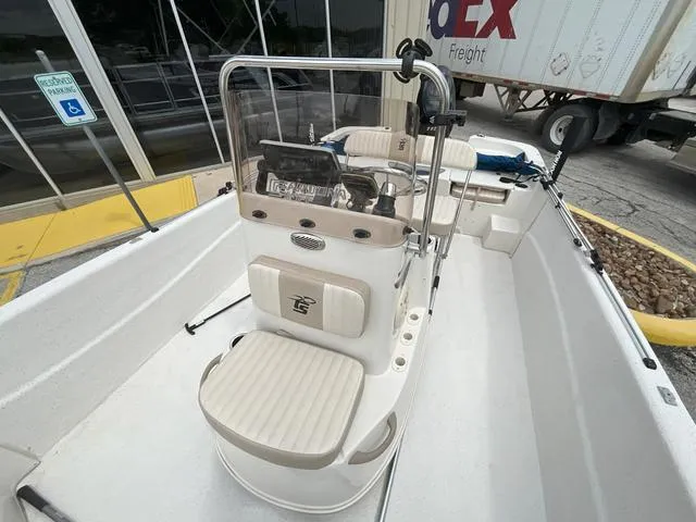 Slide: The Image of Carolina 198 DLV 2016 - 11