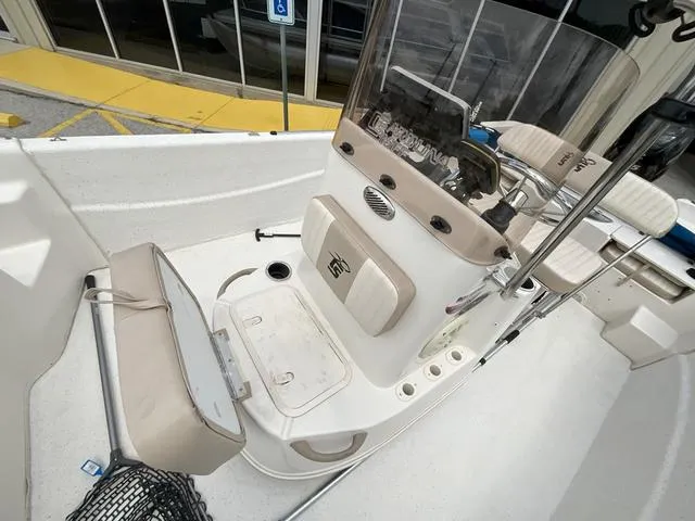 Slide: The Image of Carolina 198 DLV 2016 - 12