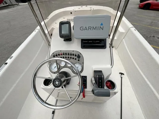 Slide: The Image of Carolina 198 DLV 2016 - 15