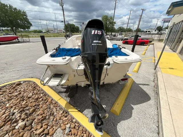 Slide: The Image of Carolina 198 DLV 2016 - 4