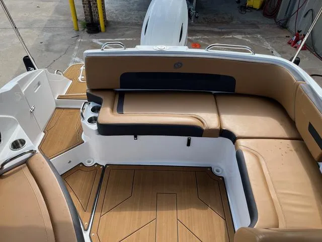 Slide: The Image of Hurricane SD235 2022 - 10