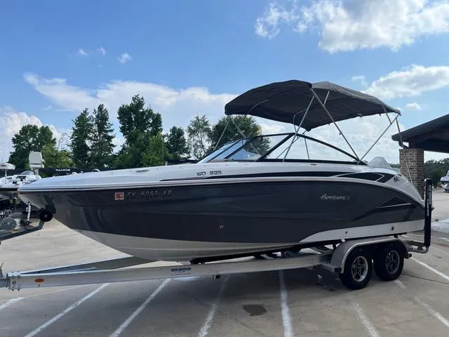 Slide: The Image of Hurricane SD235 2022 - 5