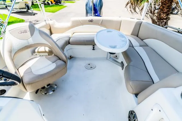 Slide: The Image of NauticStar 203 SC 2017 - 14