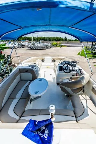 Slide: The Image of NauticStar 203 SC 2017 - 6