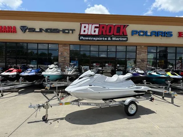 Slide: The Image of Yamaha VX Cruiser 2025 - 1