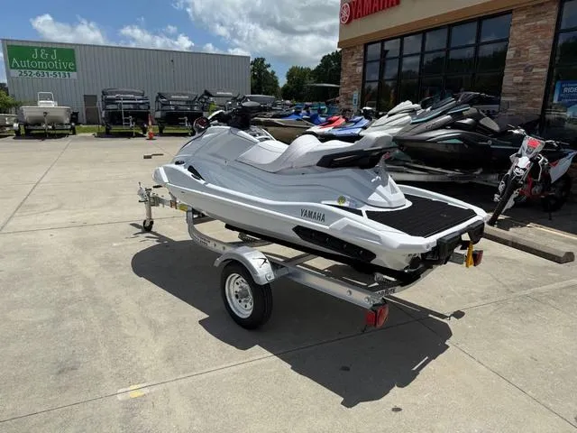 Slide: The Image of Yamaha VX Cruiser 2025 - 5