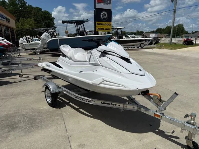 Slide: The Image of Yamaha VX Cruiser 2025 - 9