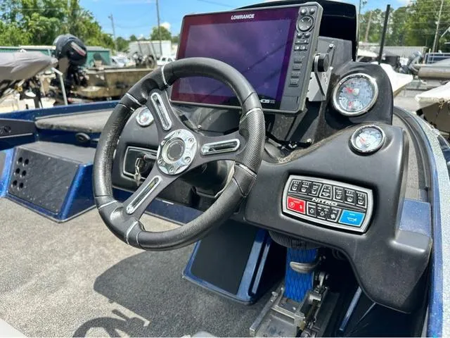 Slide: The Image of Nitro Z Series Z20 Pro 2018 - 5