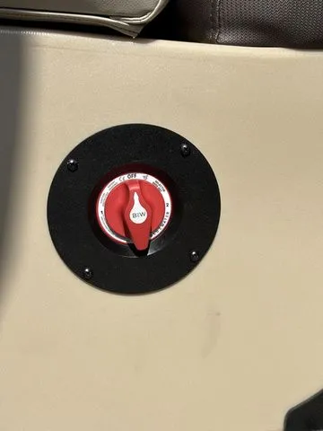 Slide: The Image of Bentley Pontoons Navigator 223 / DF150ATLSS5 2026 - 30