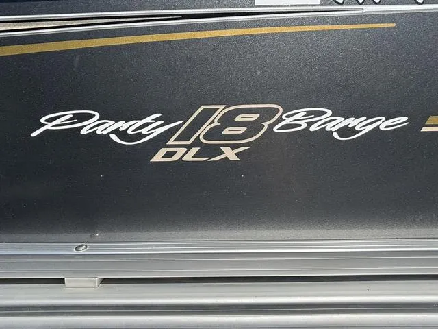 Slide: The Image of Sun Tracker Party Barge 18 DLX 2024 - 9