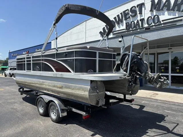 Slide: The Image of Bennington 22 SLX - Premium (22SLXP) 2018 - 8