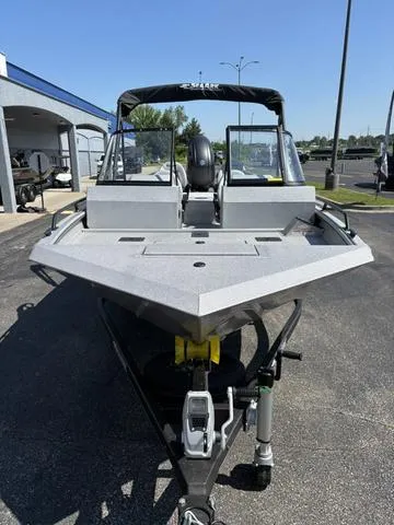 Slide: The Image of SeaArk Protege 200 / DF200ATXSS 2026 - 3