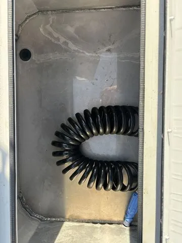 Slide: The Image of SeaArk Easy Cat / DF300APXSS 2026 - 10