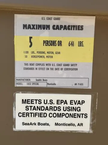 Slide: The Image of SeaArk 1652 Special 2026 - 14