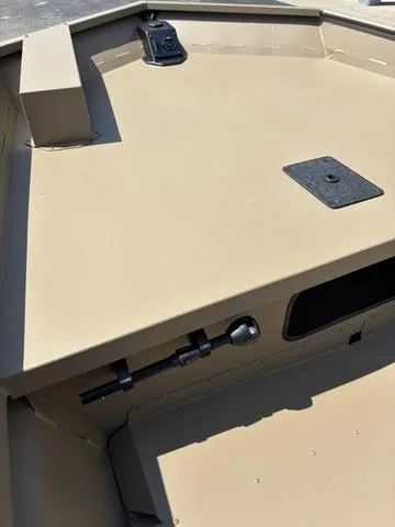 Slide: The Image of SeaArk 1652 Special 2026 - 19