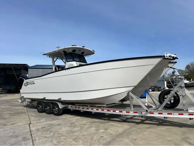 The Image of Encore Boat Works 33 Cat 2025 - 1