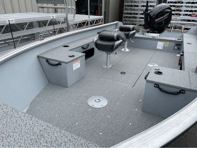 Slide: The Image of Lund Alaskan 1675 Tiller 2025 - 10