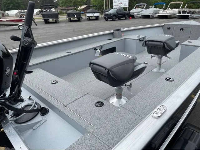 Slide: The Image of Lund Alaskan 1675 Tiller 2025 - 12