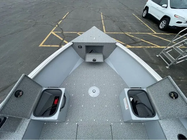 Slide: The Image of Lund Alaskan 1675 Tiller 2025 - 20