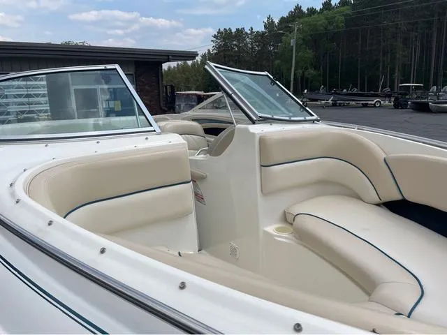 Slide: The Image of Sea Ray 210 Bow Rider 1998 - 11
