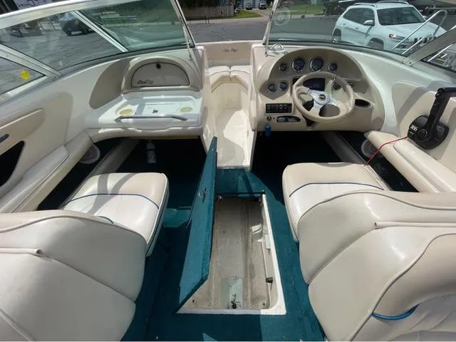 Slide: The Image of Sea Ray 210 Bow Rider 1998 - 16
