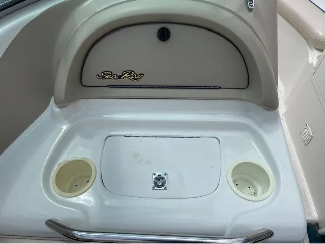 Slide: The Image of Sea Ray 210 Bow Rider 1998 - 20