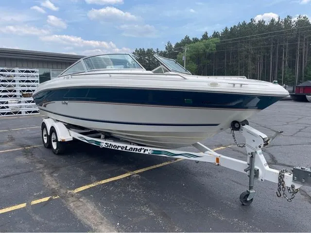 Slide: The Image of Sea Ray 210 Bow Rider 1998 - 4