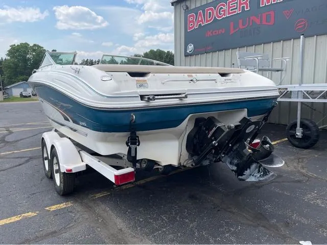 Slide: The Image of Sea Ray 210 Bow Rider 1998 - 7