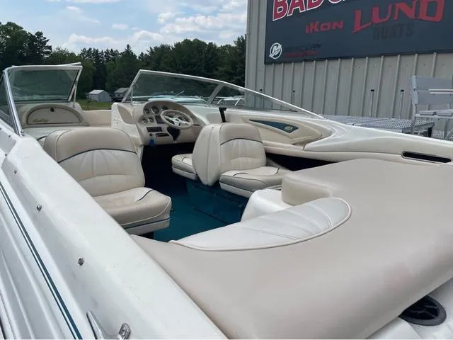 Slide: The Image of Sea Ray 210 Bow Rider 1998 - 9