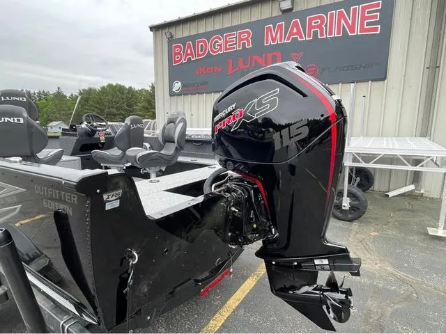 Slide: The Image of Lund 1800 Explorer SS 2026 - 5