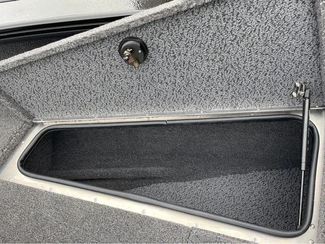 Slide: The Image of Lund Crossover XS 1875 2026 - 24