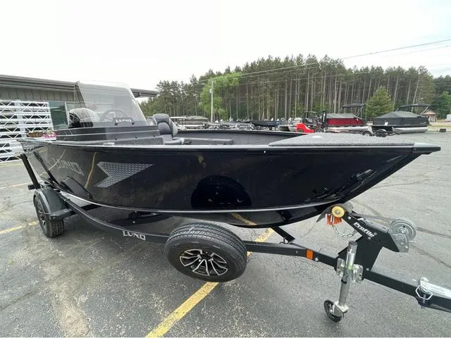 Slide: The Image of Lund ADVENTURE 1675 SS 2026 - 11