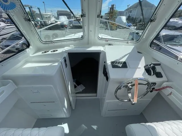 Slide: The Image of Steiger Craft 23 DV Miami 2026 - 10