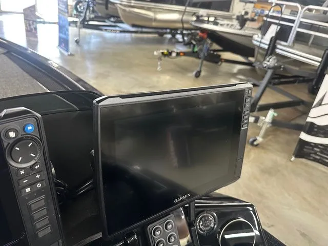 Slide: The Image of Ikon VLE21 2025 - 12