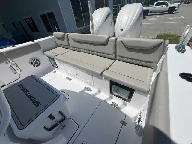 Slide: The Image of Sportsman Heritage 261 2025 - 42