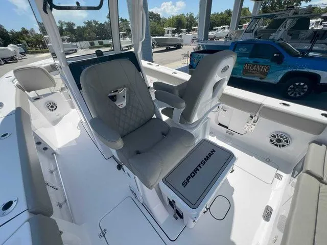 Slide: The Image of Sportsman Heritage 261 2025 - 52