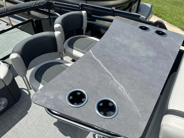 Slide: The Image of Barletta CABRIO C24UE 2026 - 18